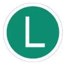 Буква L зеленая наклейка